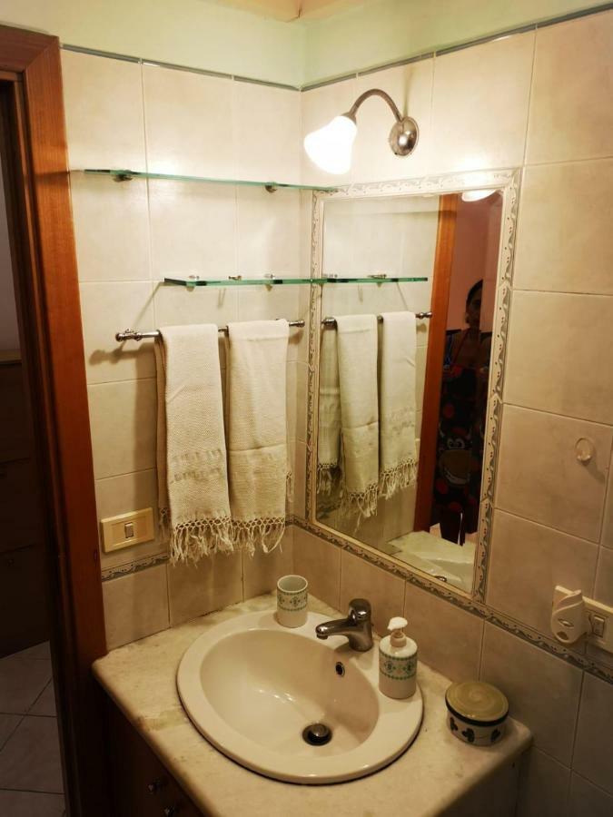 Charming Vomero Apartment Naples Luaran gambar